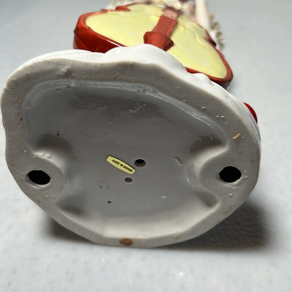 Vintage Ceramic Hand Painted Clown Figurine - Picture 8 of 8